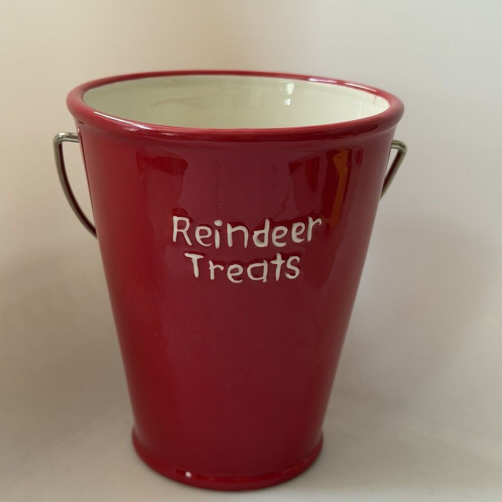 Hallmark Reindeer Treats Red Ceramic Christmas Bucket Pail Metal Handle 5 in